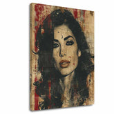 Moderan slika na platnu s motivom Amy Winehouse - Hlboký pogled duše u bež-crnih nijansama, drska atmosfera, lepota | Slika Amy Winehouse - Hlboký pogled duše – glavna