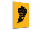 Moderan slika na platnu s motivom Never give up, motivacioni citat u crno-žutih nijansama, snaga, pogodan za kancelarije | Motivacioni slika za zid Never give up – proizvod