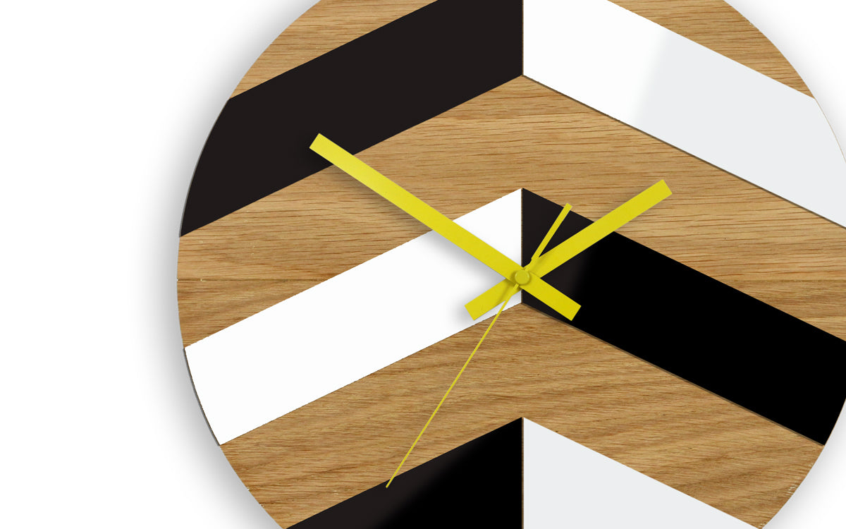 Zidni drveni sat Cikcak