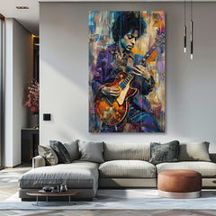 Moderan slika na platnu s motivom Jimi Hendrix - Gitara v plameňoch u ljubičasto-belih nijansama, energična atmosfera, kreativnost | Slika Jimi Hendrix - Gitara v plameňoch – proizvod