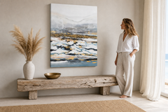 Oslikana slika za zid PRIRODA 60x90 cm – ručno oslikana slika u elegantnom enterijeru (Modern coastal) | wall mockup | premium canvas | Papilora.sk