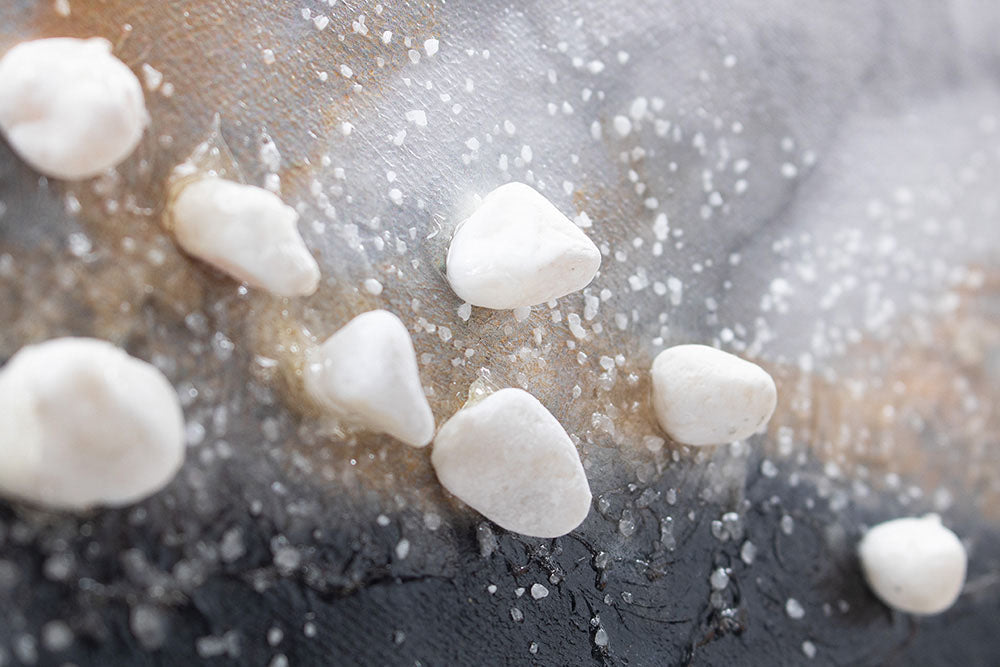 Ručno slikan slika na platnu s motivom izmaglica, pejzaž, priroda u belo-bežih nijansama, mirna atmosfera, priroda i minimalizam, pogodan za dnevnog boravka – proizvod, pogled 3