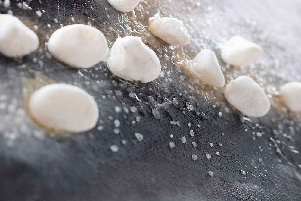 Ručno slikan slika na platnu s motivom izmaglica, pejzaž, priroda u belo-bežih nijansama, mirna atmosfera, priroda i minimalizam, pogodan za dnevnog boravka – proizvod, pogled 4