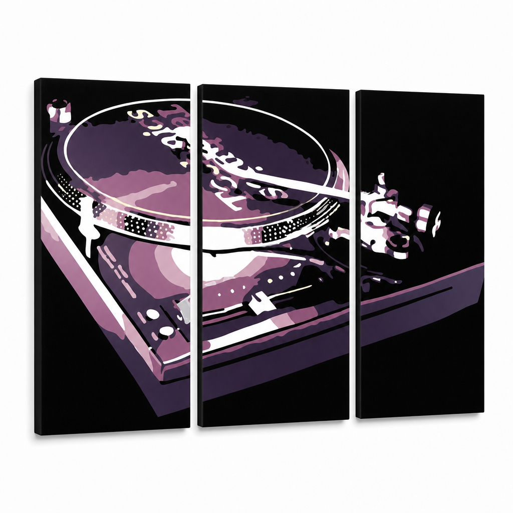 Ručno oslikana POP art slika DJ od 3 dela DJ – 3D визуелизација ручно осликаног платна на белој позадини. Доминантне боје: црна, љубичаста, бела.