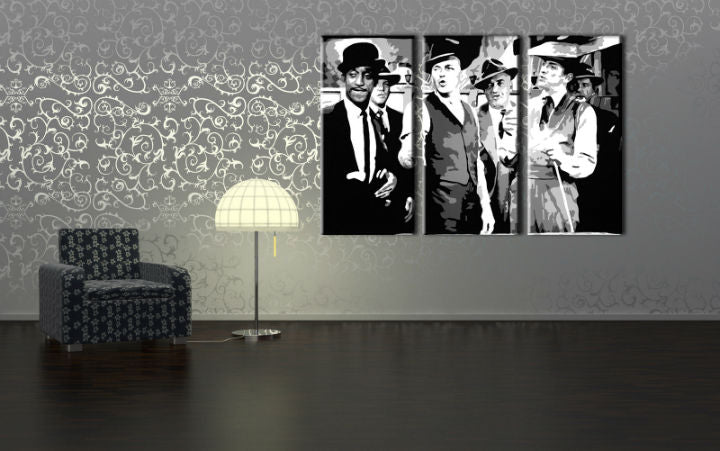Pop art slika na platnu s motivom Rat Pack, priroda u belo-crvenih nijansama okačena u enterijeru dnevnog boravka, nostalgična atmosfera, muzička istorija – enterijer, pogled 3