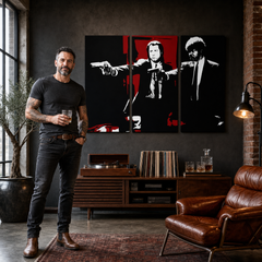 Ručno oslikana POP art slika Palp fikcija od 3 dela pulp5 – слика у модерном мушком ентеријеру, lifestyle визуелизација. Доминантне боје: црна, црвена, бела.