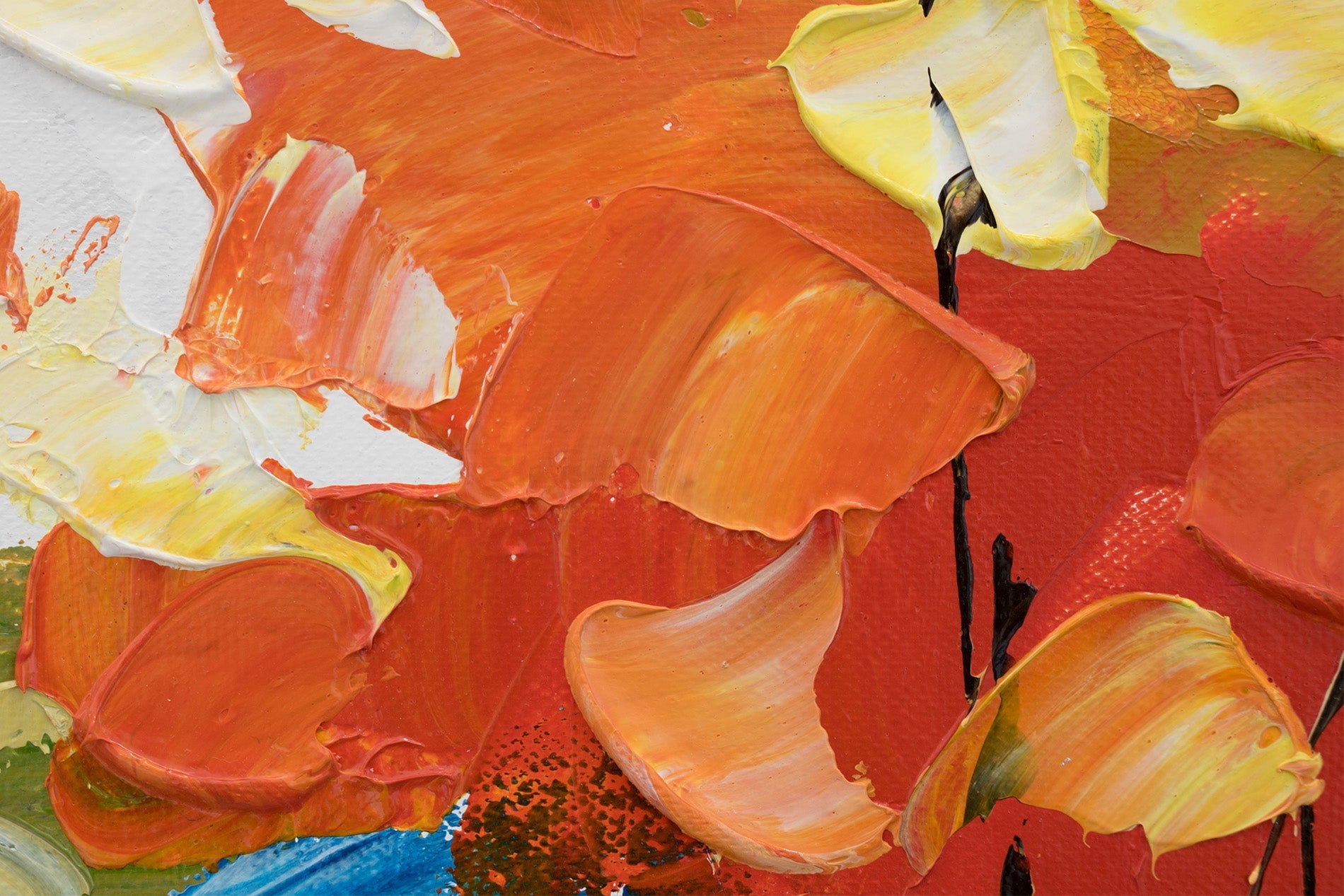 Detaljan prikaz poteza četkice na ručno slikanom obrazu DRVEĆE 140x70 cm, sa akcentom na apstraktne forme i dubinu boja.