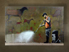 U boho stilu slika na platnu s motivom Street ART – Banksy, pejzaž, more i plaža u ljubičasto-plavih nijansama, višedelna izvedba, pogodan za dnevnog boravka – glavna