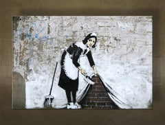 U boho stilu slika na platnu s motivom Street ART – Banksy, more i plaža u ljubičasto-plavih nijansama, višedelna izvedba, pogodan za dnevnog boravka – glavna [XOBBA027O1]