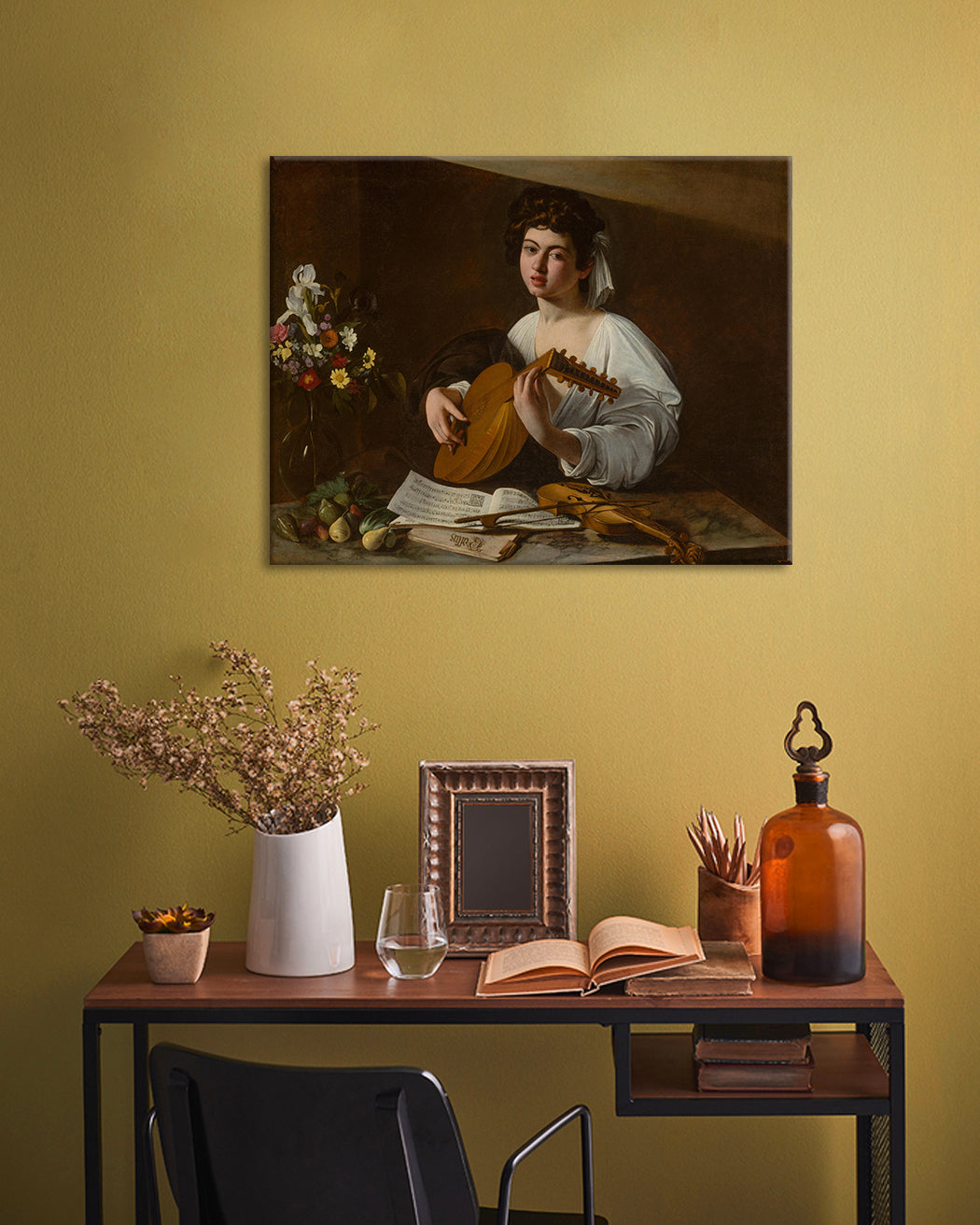 U boho stilu slika na platnu s motivom Michelangelo Caravaggio - Lutnista, cveće, violina, muzički motiv, priroda u belo-zlatnih nijansama, pogodan za kuhinje – glavna
