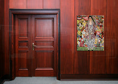 Geometrijski slika na platnu s motivom PORTRÉT FRIEDERIKE MARIA BEER – Gustav Klimt, religiozni motiv okačena u enterijeru hodnika, elegantna atmosfera – enterijer