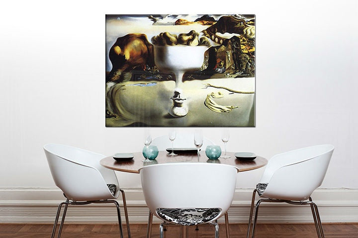 Vintage slika s motivom priroda, ljudi u belo-smeđih nijansama | Slika na platnu APPARITION ON FACE AND FRUIT DISH ON A BEACH – Salvador Dalí RE – pregled