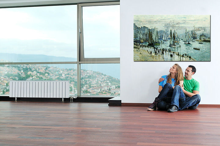 Vintage slika na platnu s motivom luka, panorama grada, mapa u plavo-sivih nijansama okačena u enterijeru dnevnog boravka, mirna atmosfera | Slika na platnu RYBÁRSKE BRODOVI OPUSTILI PRÍSTAV LE HAVRE –...