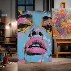 Ručno slikan slika na platnu s motivom Neon Lips na platnu u plavo-zlatnih nijansama, odvažna atmosfera, lepota | Slika Neon Lips na platnu – proizvod