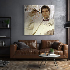 Pop art slika na platnu s motivom Every day above ground is i good day u belo-bežih nijansama, pogodan za dnevnog boravka | Scarface slika na platnu Every day above ground is i good day – proizvod