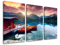 Pop art slika na platnu s motivom SLOVAČKA, planine, jezero, pejzaž, slovački motiv u ljubičasto-narandžastih nijansama, mirna atmosfera, trodelna izvedba – glavna