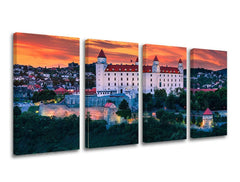 Pop art slika na platnu s motivom SLOVAČKA, zamak, nebo, drveće, arhitektura u belo-narandžastih nijansama, mirna atmosfera, višedelna izvedba – glavna
