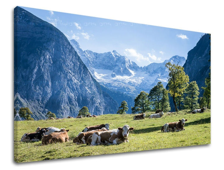 Klasičan slika na platnu s motivom drveće, sneg, pejzaž, mapa, priroda u belo-smeđih nijansama, mirna atmosfera, priroda, pogodan za kancelarije – glavna