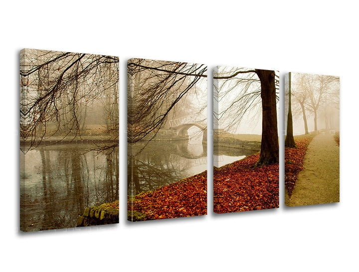 Klasičan slika na platnu s motivom reka, drveće, stazica, arhitektura, pejzaž u smeđe-sivih nijansama, mirna atmosfera, višedelna izvedba – glavna