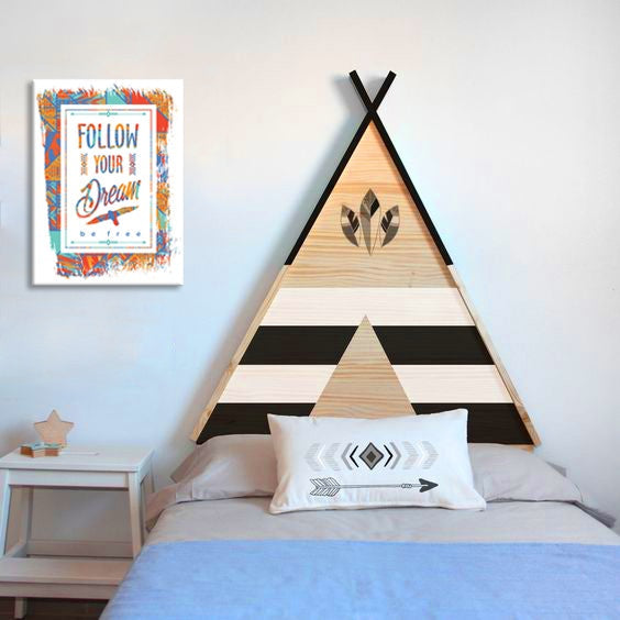 U boho stilu slika s motivom ZA DECU, pero, religiozni motiv u belo-sivih nijansama | Slika za zid ZA DECU, snovi i priroda – pregled