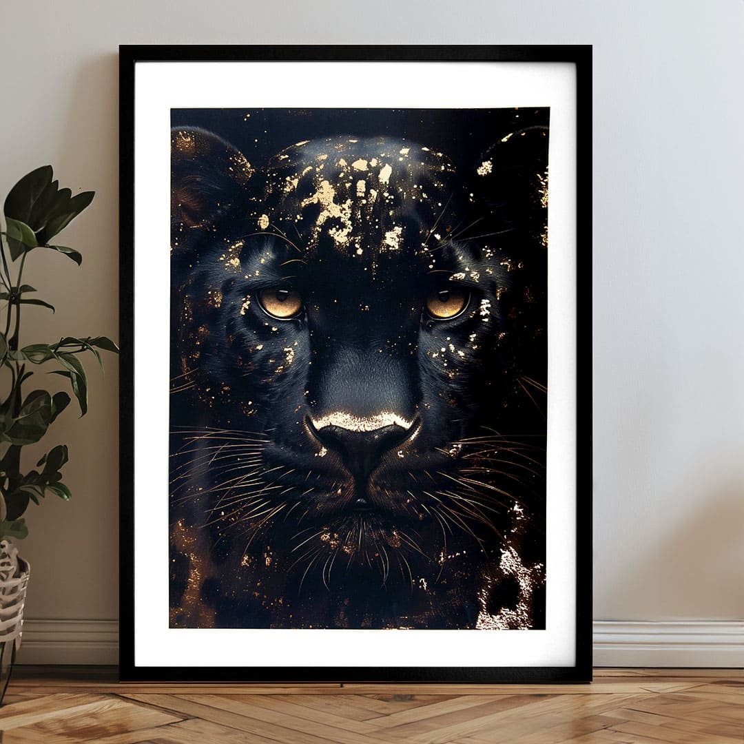Moderan slika na platnu s motivom zlatni akcenti u zlatnih nijansama, tajanstvena atmosfera, priroda i luksuzan utisak | Poster za zid s EXTRA efektom - Golden Panther – proizvod